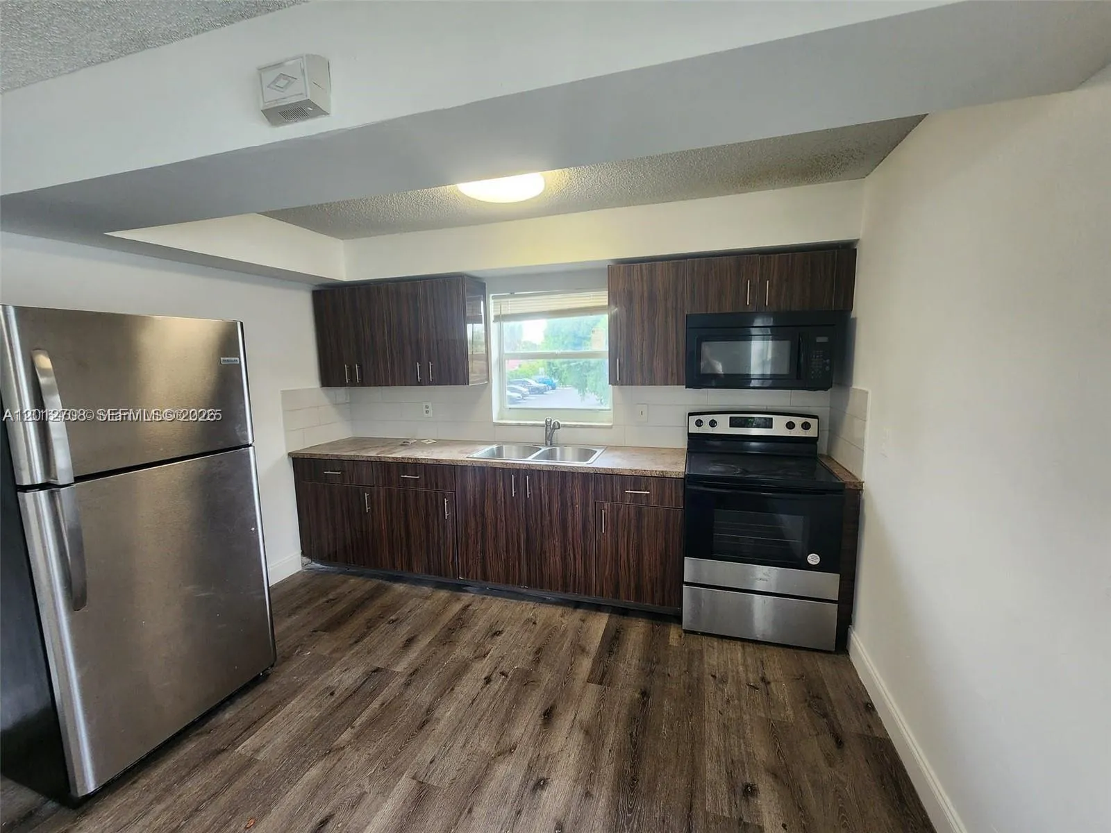 4117 Woodside Dr 4, Coral Springs, Florida 33065, Coral Springs, Florida 33065, 3 Bedrooms Bedrooms, ,2 BathroomsBathrooms,Residential Lease,For Rent,4117 Woodside Dr 4, Coral Springs, Florida 33065,A12012708 4117 Woodside Dr 4, Coral Springs, Florida 33065, Coral Springs, Florida 33065, 3 Bedrooms Bedrooms, ,2 BathroomsBathrooms,Residential Lease,For Rent,4117 Woodside Dr 4, Coral Springs, Florida 33065,A12012708