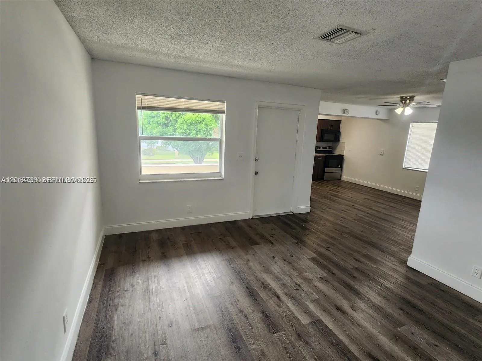 4117 Woodside Dr 4, Coral Springs, Florida 33065, Coral Springs, Florida 33065, 3 Bedrooms Bedrooms, ,2 BathroomsBathrooms,Residential Lease,For Rent,4117 Woodside Dr 4, Coral Springs, Florida 33065,A12012708