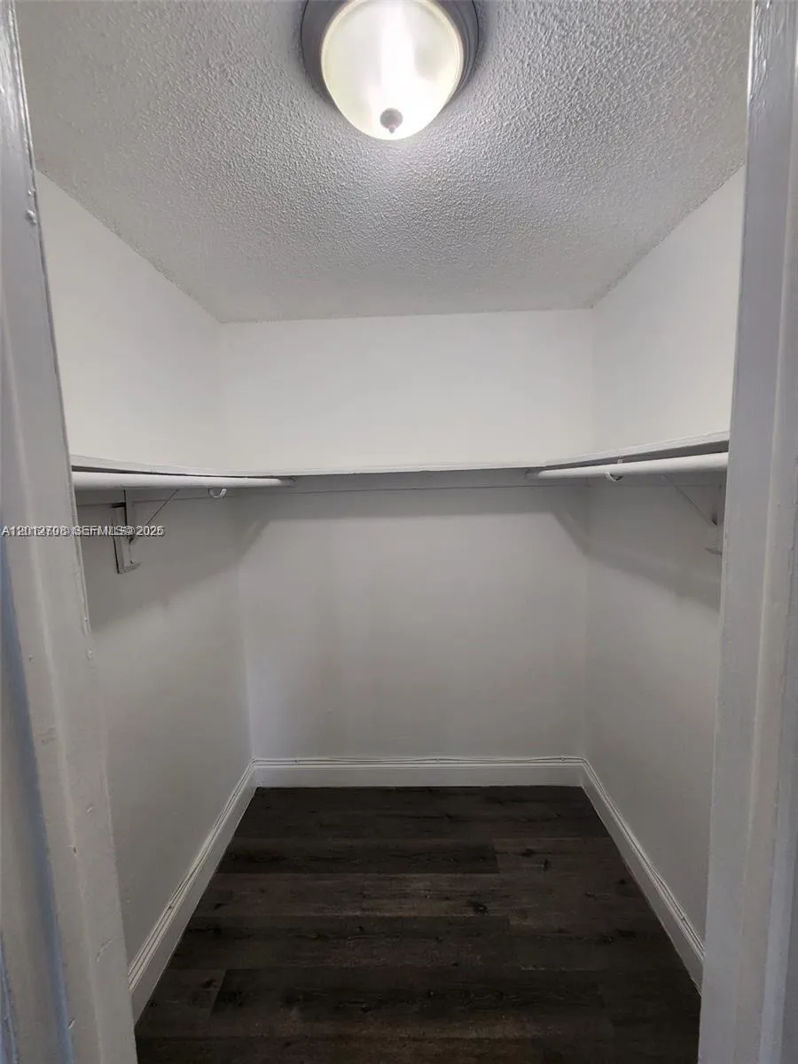 4117 Woodside Dr 4, Coral Springs, Florida 33065, Coral Springs, Florida 33065, 3 Bedrooms Bedrooms, ,2 BathroomsBathrooms,Residential Lease,For Rent,4117 Woodside Dr 4, Coral Springs, Florida 33065,A12012708