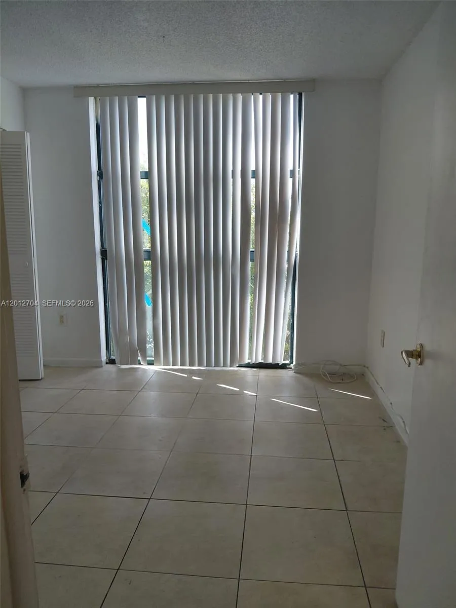 11790 Sw 18th St 429-3, Miami, Florida 33175, Miami, Florida 33175, 2 Bedrooms Bedrooms, ,2 BathroomsBathrooms,Residential Lease,For Rent,11790 Sw 18th St 429-3, Miami, Florida 33175,A12012704