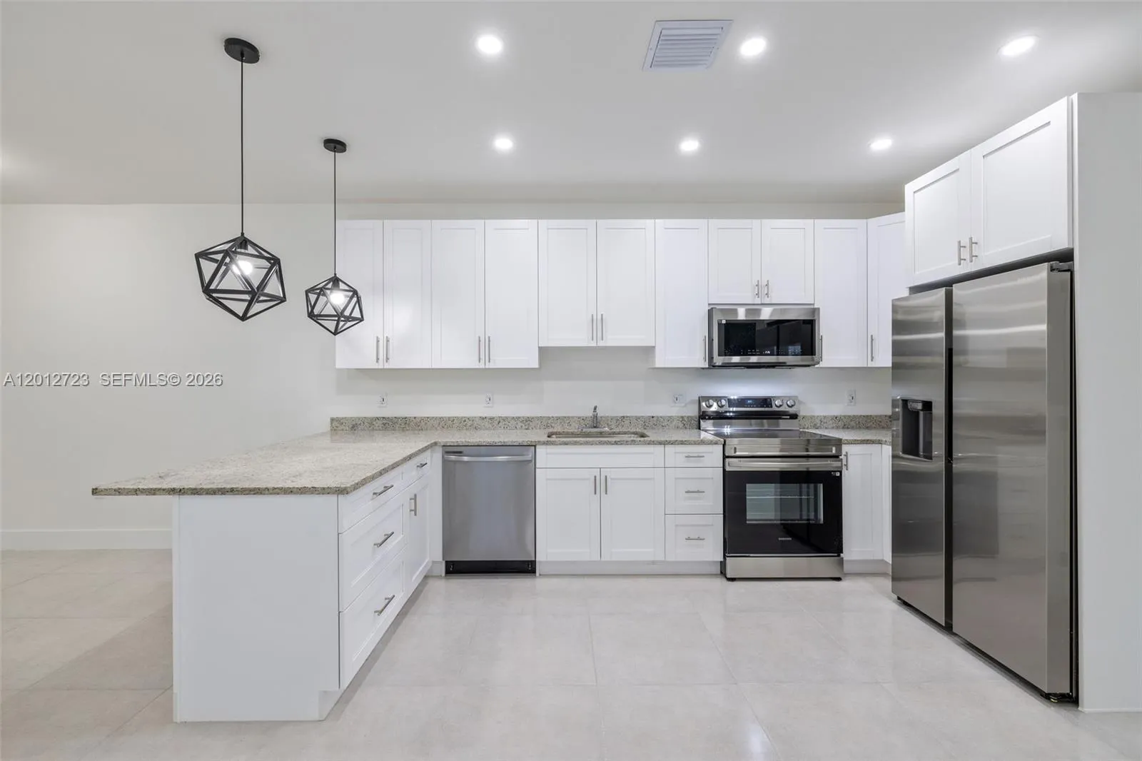 11238 Sw 187th St 11238, Miami, Florida 33157, Miami, Florida 33157, 3 Bedrooms Bedrooms, ,2 BathroomsBathrooms,Residential Lease,For Rent,11238 Sw 187th St 11238, Miami, Florida 33157,A12012723
