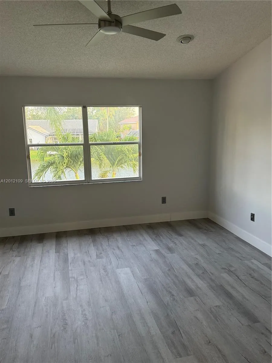 13950 Oak Ridge Dr, Davie, Florida 33325, Davie, Florida 33325, 3 Bedrooms Bedrooms, ,2 BathroomsBathrooms,Residential,For Sale,13950 Oak Ridge Dr, Davie, Florida 33325,A12012109