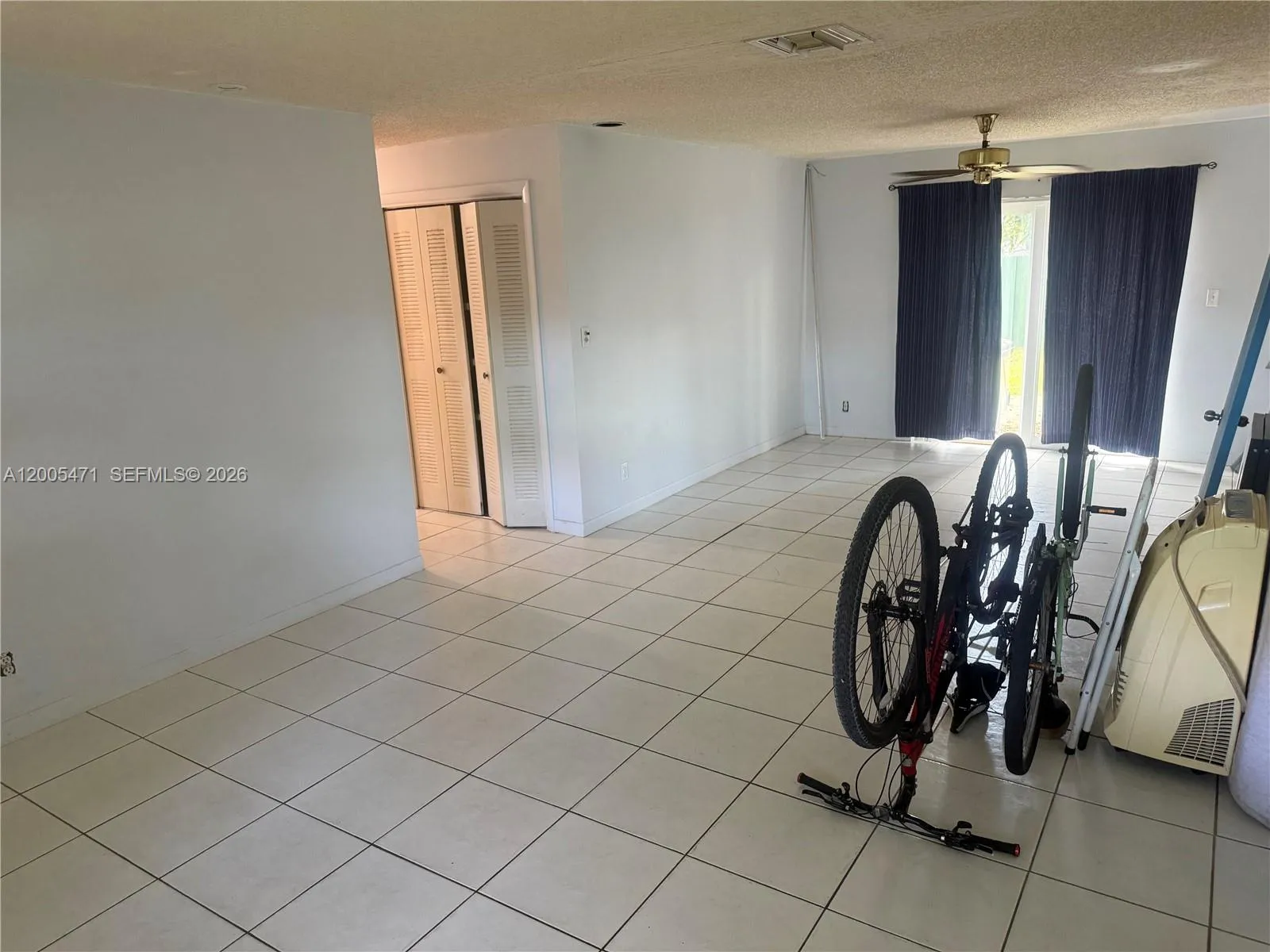 4651 Sw 25th Ave, Dania Beach, Florida 33312, Dania Beach, Florida 33312, 3 Bedrooms Bedrooms, ,2 BathroomsBathrooms,Residential,For Sale,4651 Sw 25th Ave, Dania Beach, Florida 33312,A12005471