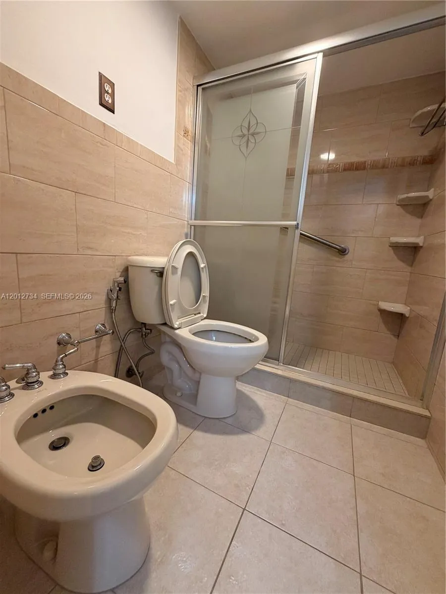 1300 Sw 122nd Ave 107-2, Miami, Florida 33184, Miami, Florida 33184, 2 Bedrooms Bedrooms, ,2 BathroomsBathrooms,Residential,For Sale,1300 Sw 122nd Ave 107-2, Miami, Florida 33184,A12012734