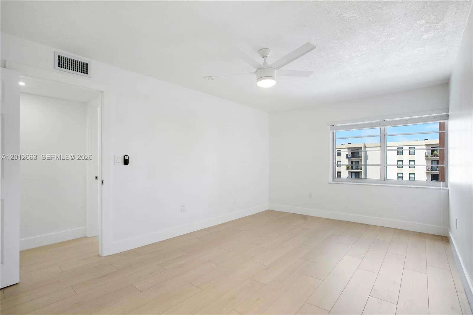 4670 W 13th Ln 411, Hialeah, Florida 33012, Hialeah, Florida 33012, 2 Bedrooms Bedrooms, ,2 BathroomsBathrooms,Residential Lease,For Rent,4670 W 13th Ln 411, Hialeah, Florida 33012,A12012663