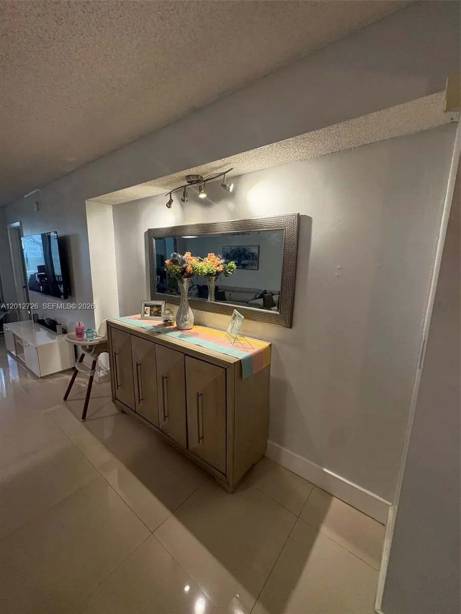 9531 Seagrape Dr 106, Davie, Florida 33324, Davie, Florida 33324, 3 Bedrooms Bedrooms, ,2 BathroomsBathrooms,Residential Lease,For Rent,9531 Seagrape Dr 106, Davie, Florida 33324,A12012726