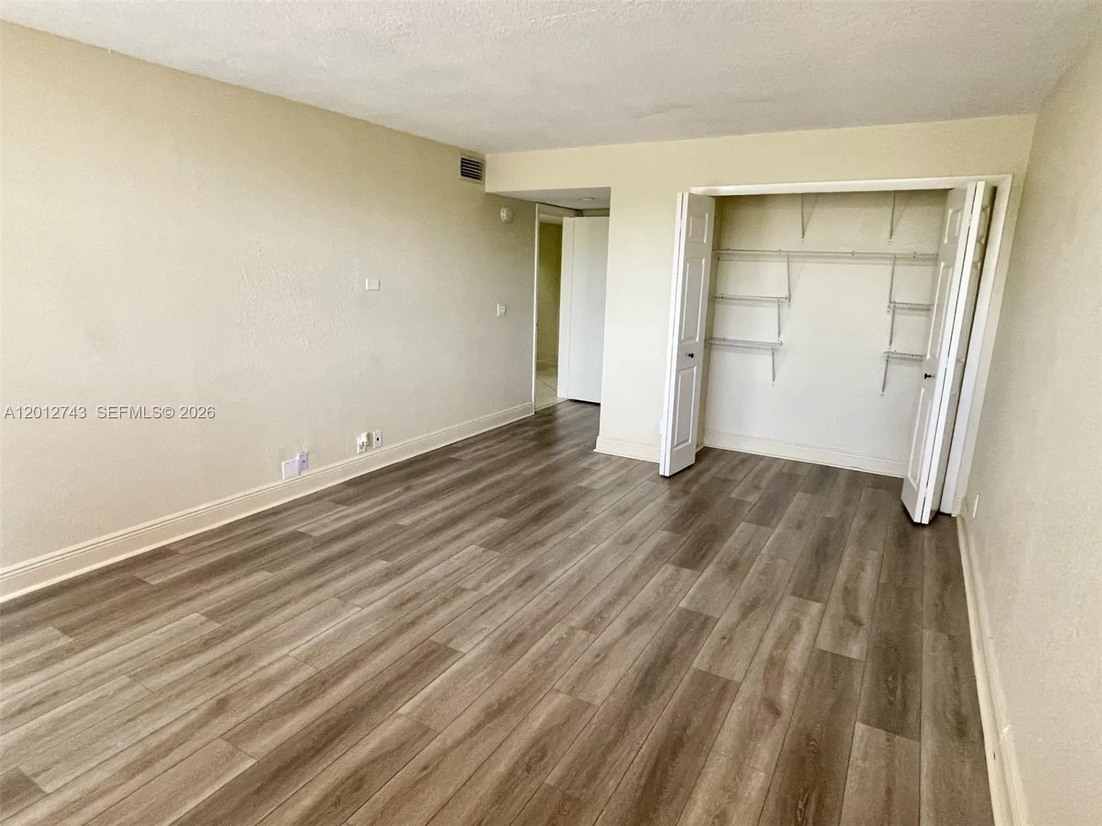 491 Racquet Club Rd 303, Weston, Florida 33326, Weston, Florida 33326, 2 Bedrooms Bedrooms, ,2 BathroomsBathrooms,Residential Lease,For Rent,491 Racquet Club Rd 303, Weston, Florida 33326,A12012743