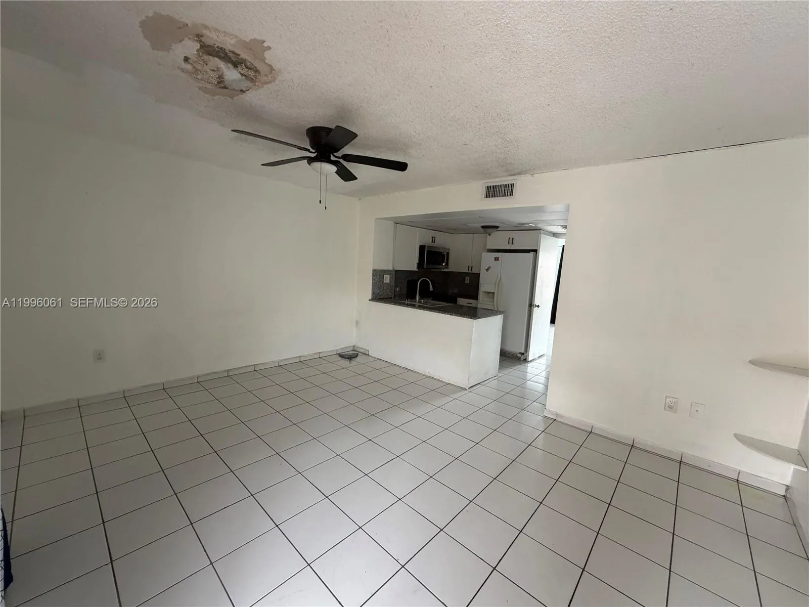 2170 W 60th St 16205, Hialeah, Florida 33016, Hialeah, Florida 33016, 1 Bedroom Bedrooms, ,1 BathroomBathrooms,Residential Lease,For Rent,2170 W 60th St 16205, Hialeah, Florida 33016,A11996061