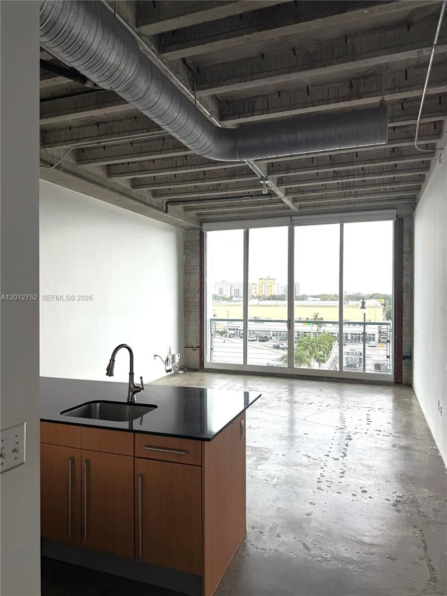 8101 Biscayne Blvd R-410, Miami, Florida 33138, Miami, Florida 33138, ,1 BathroomBathrooms,Residential,For Sale,8101 Biscayne Blvd R-410, Miami, Florida 33138,A12012752