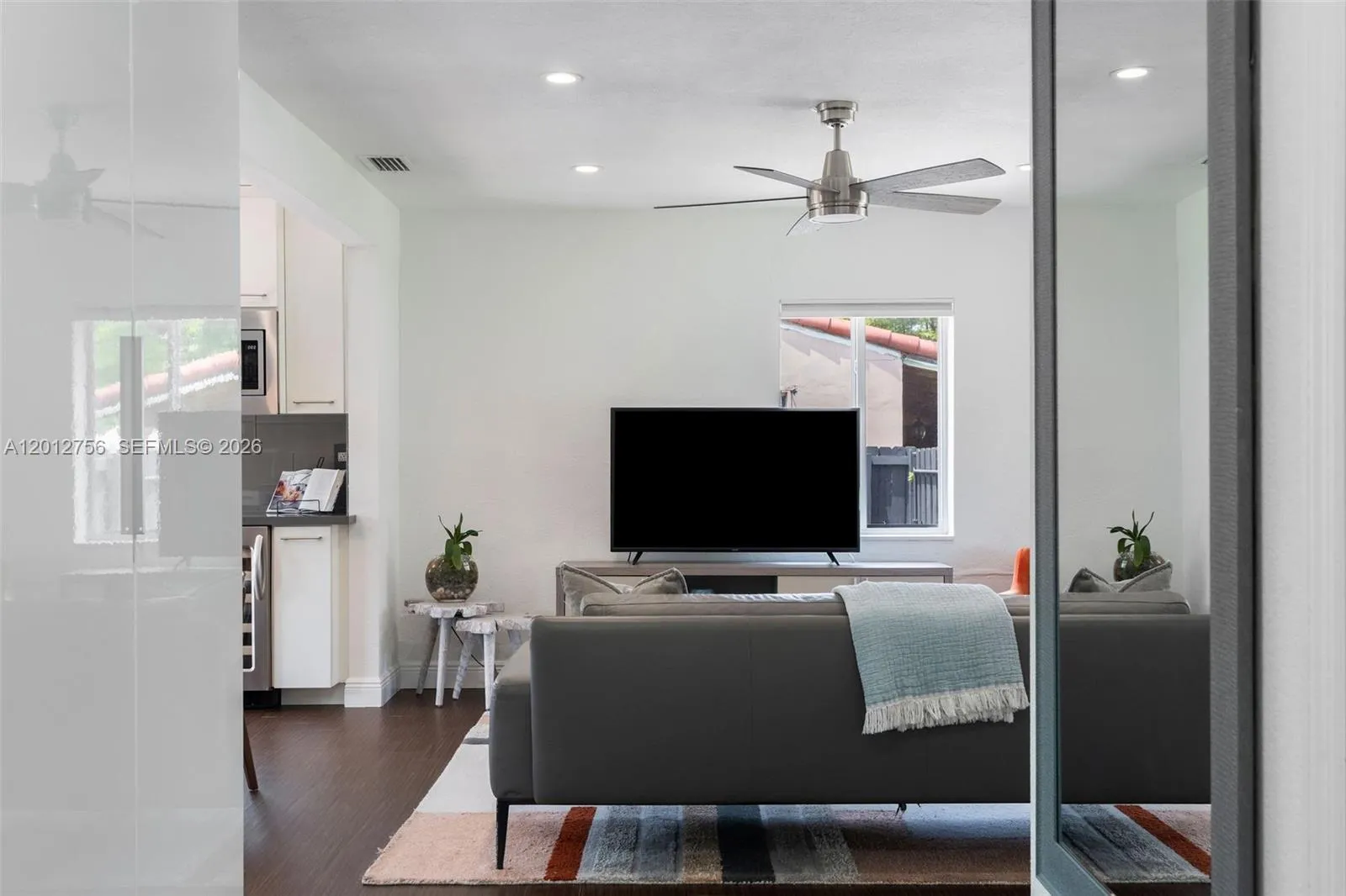 4370 Sw 11th St, Miami, Florida 33134, Miami, Florida 33134, 2 Bedrooms Bedrooms, ,1 BathroomBathrooms,Residential,For Sale,4370 Sw 11th St, Miami, Florida 33134,A12012756
