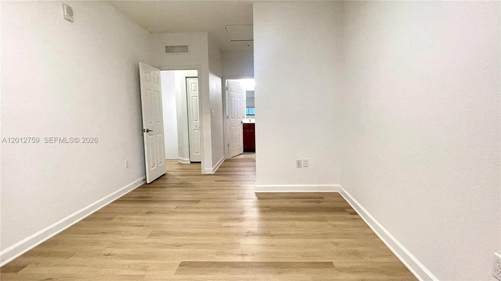 10620 Nw 88th St 205, Doral, Florida 33178, Doral, Florida 33178, 2 Bedrooms Bedrooms, ,2 BathroomsBathrooms,Residential,For Sale,10620 Nw 88th St 205, Doral, Florida 33178,A12012759