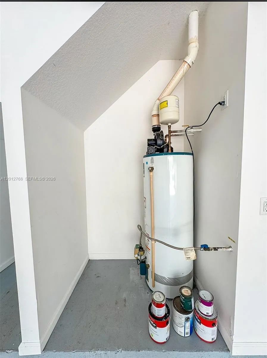 3210 Nw 126th Avenue 3210, Sunrise, Florida 33323, Sunrise, Florida 33323, 3 Bedrooms Bedrooms, ,2 BathroomsBathrooms,Residential Lease,For Rent,3210 Nw 126th Avenue 3210, Sunrise, Florida 33323,A12012768