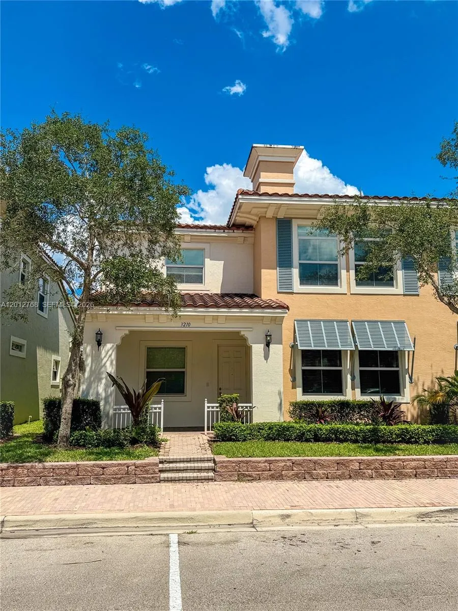 3210 Nw 126th Avenue 3210, Sunrise, Florida 33323, Sunrise, Florida 33323, 3 Bedrooms Bedrooms, ,2 BathroomsBathrooms,Residential Lease,For Rent,3210 Nw 126th Avenue 3210, Sunrise, Florida 33323,A12012768