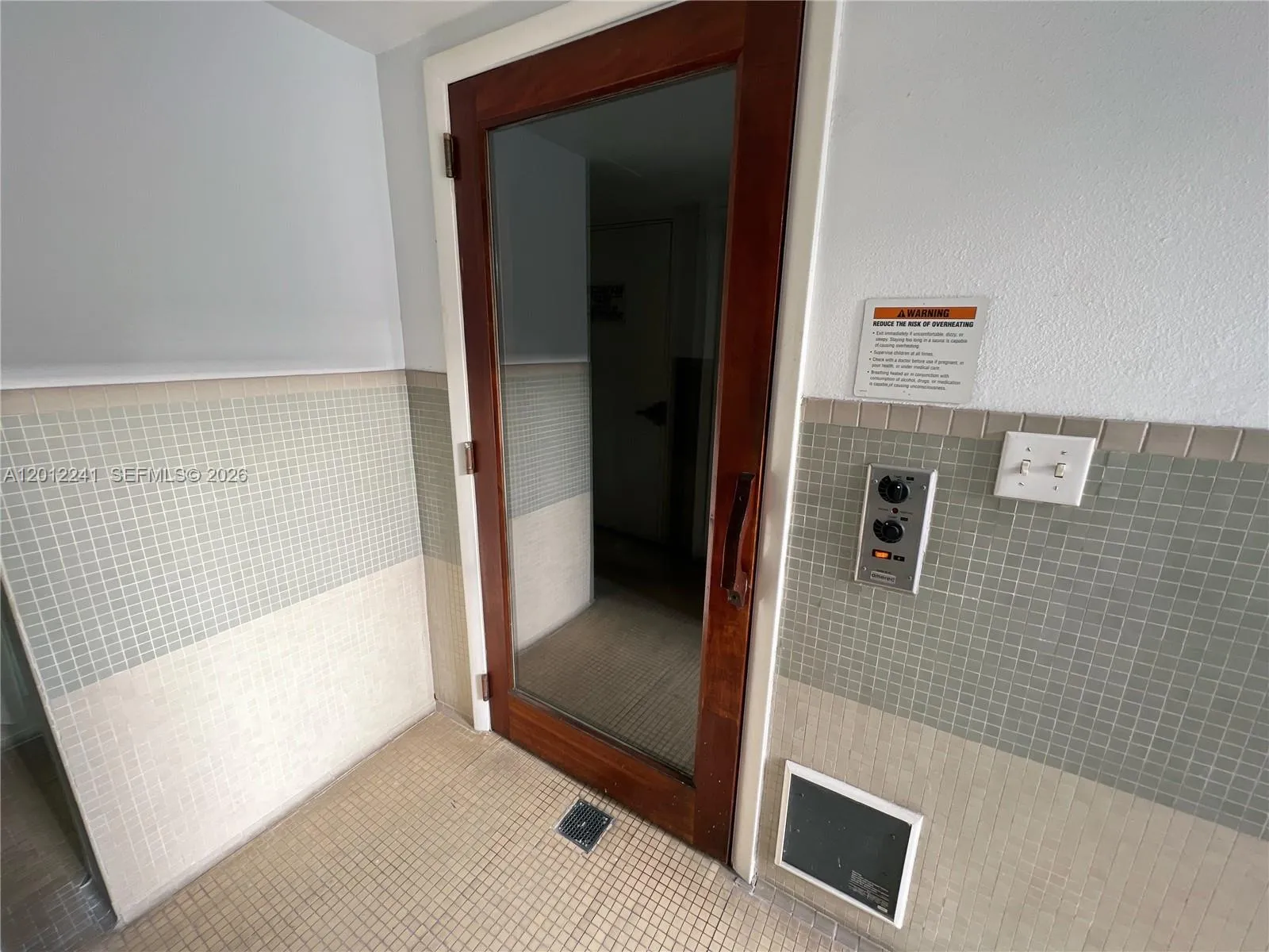 234 Ne 3rd St 703, Miami, Florida 33132, Miami, Florida 33132, 1 Bedroom Bedrooms, ,1 BathroomBathrooms,Residential Lease,For Rent,234 Ne 3rd St 703, Miami, Florida 33132,A12012241