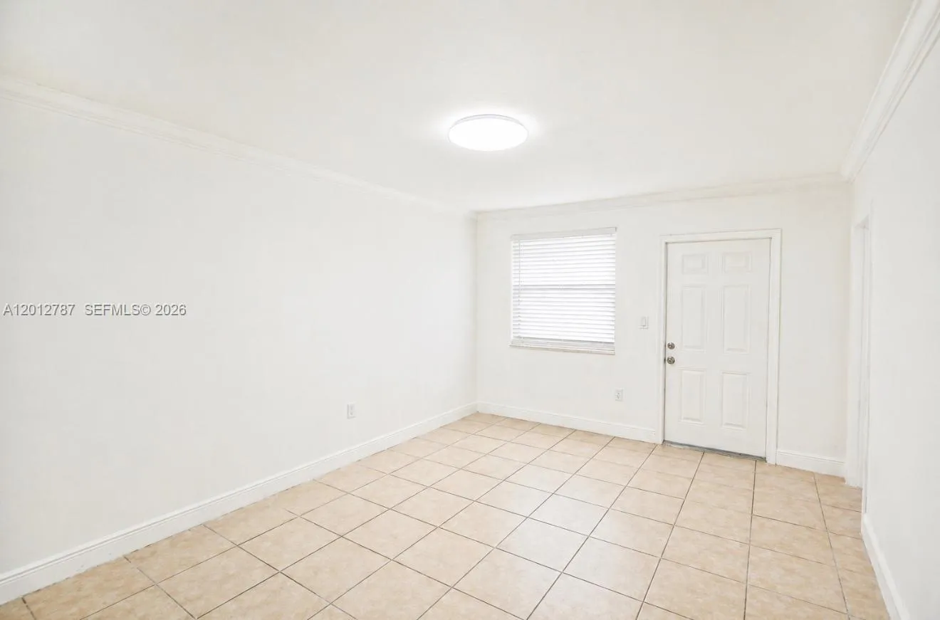 7190 W 11th Ct 4, Hialeah, Florida 33014, Hialeah, Florida 33014, 2 Bedrooms Bedrooms, ,1 BathroomBathrooms,Residential Lease,For Rent,7190 W 11th Ct 4, Hialeah, Florida 33014,A12012787