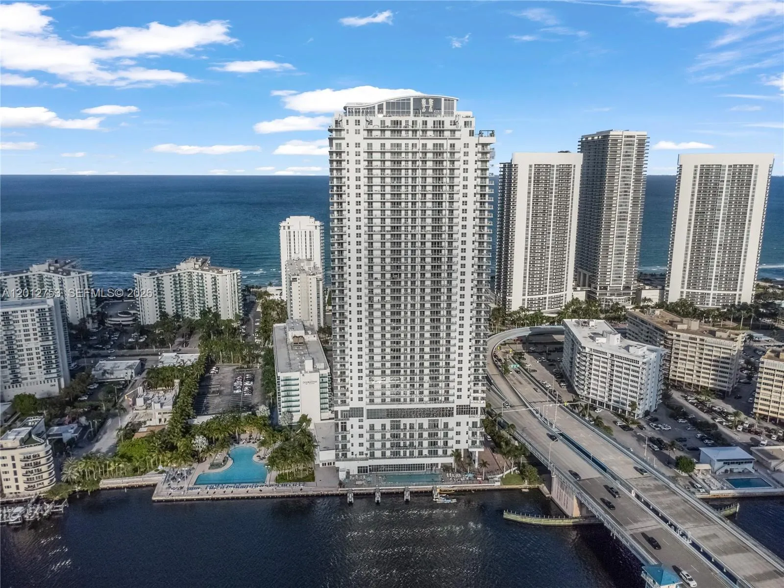 4010 S Ocean Dr R1801, Hollywood, Florida 33019, Hollywood, Florida 33019, 2 Bedrooms Bedrooms, ,2 BathroomsBathrooms,Residential,For Sale,4010 S Ocean Dr R1801, Hollywood, Florida 33019,A12012753