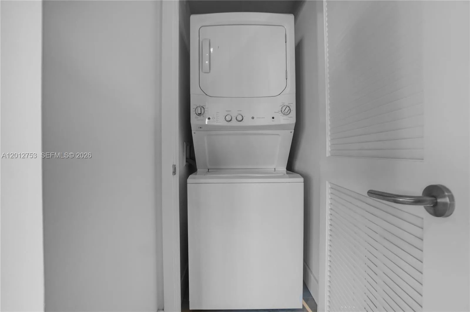 4010 S Ocean Dr R1801, Hollywood, Florida 33019, Hollywood, Florida 33019, 2 Bedrooms Bedrooms, ,2 BathroomsBathrooms,Residential,For Sale,4010 S Ocean Dr R1801, Hollywood, Florida 33019,A12012753