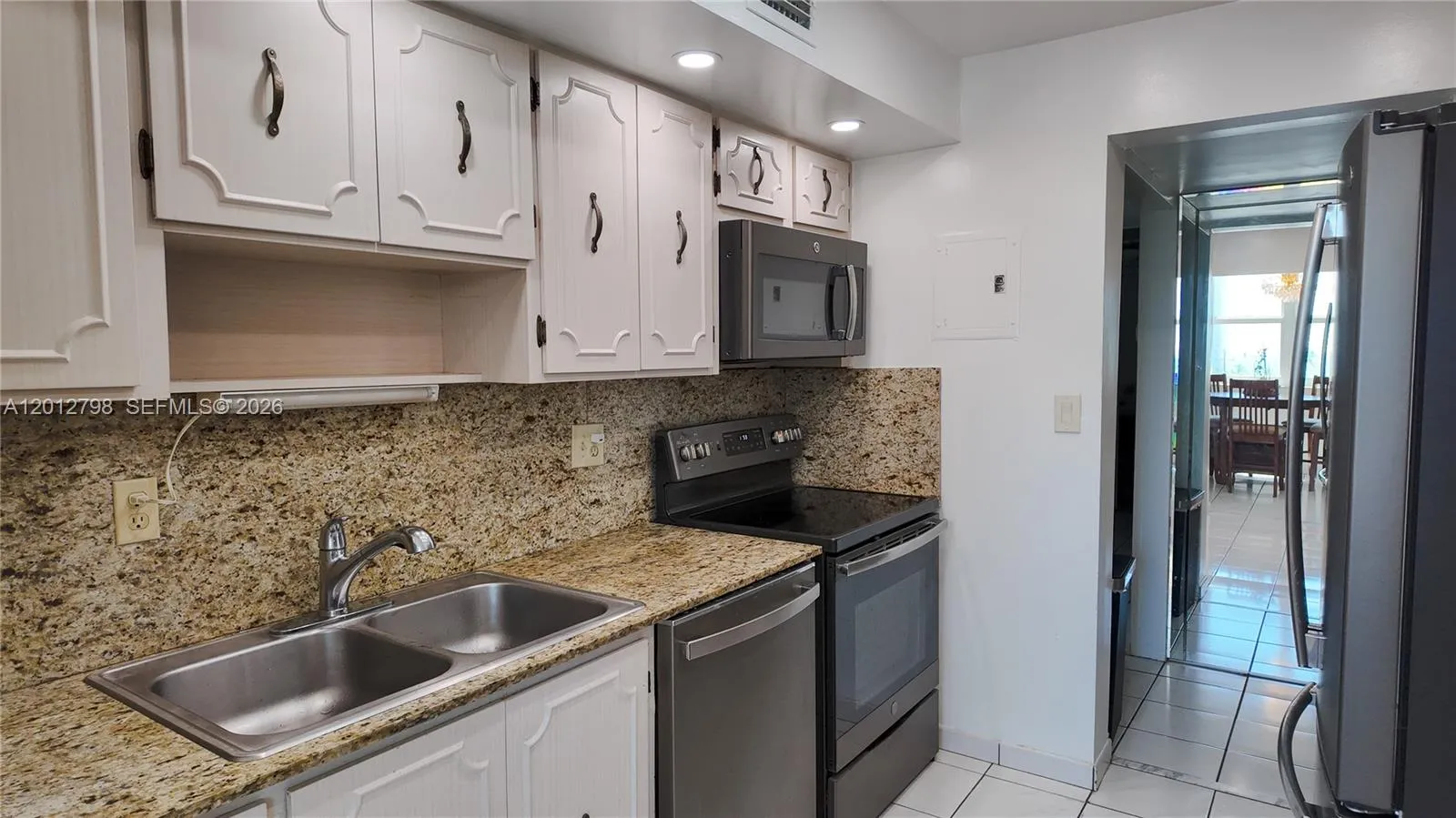 3113 S Ocean Dr 506, Hallandale Beach, Florida 330, Hallandale Beach, Florida 33009, 2 Bedrooms Bedrooms, ,2 BathroomsBathrooms,Residential,For Sale,3113 S Ocean Dr 506, Hallandale Beach, Florida 330,A12012798