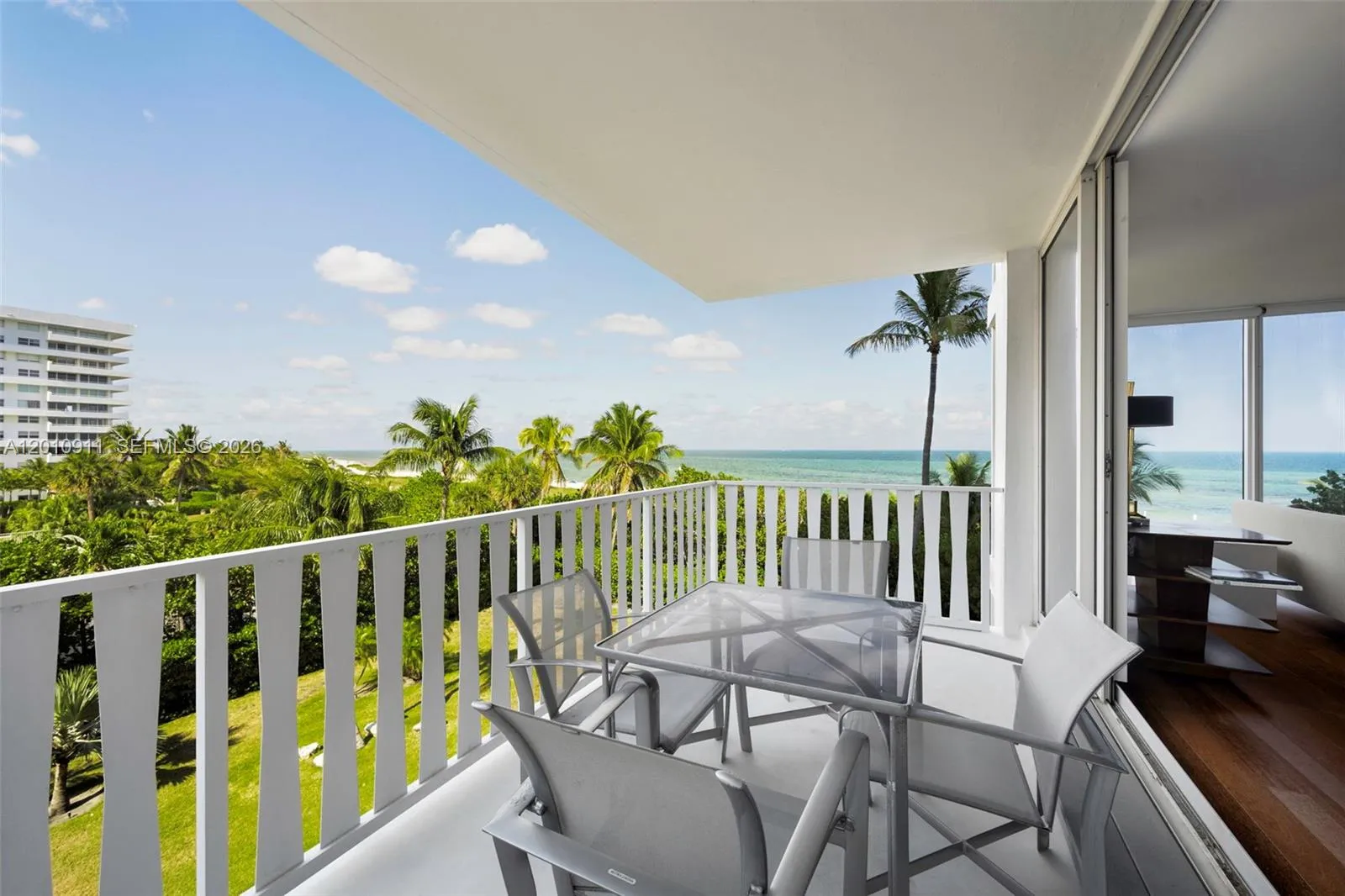 200 Ocean Lane Dr 401, Key Biscayne, Florida 33149, Key Biscayne, Florida 33149, 3 Bedrooms Bedrooms, ,3 BathroomsBathrooms,Residential,For Sale,200 Ocean Lane Dr 401, Key Biscayne, Florida 33149,A12010911