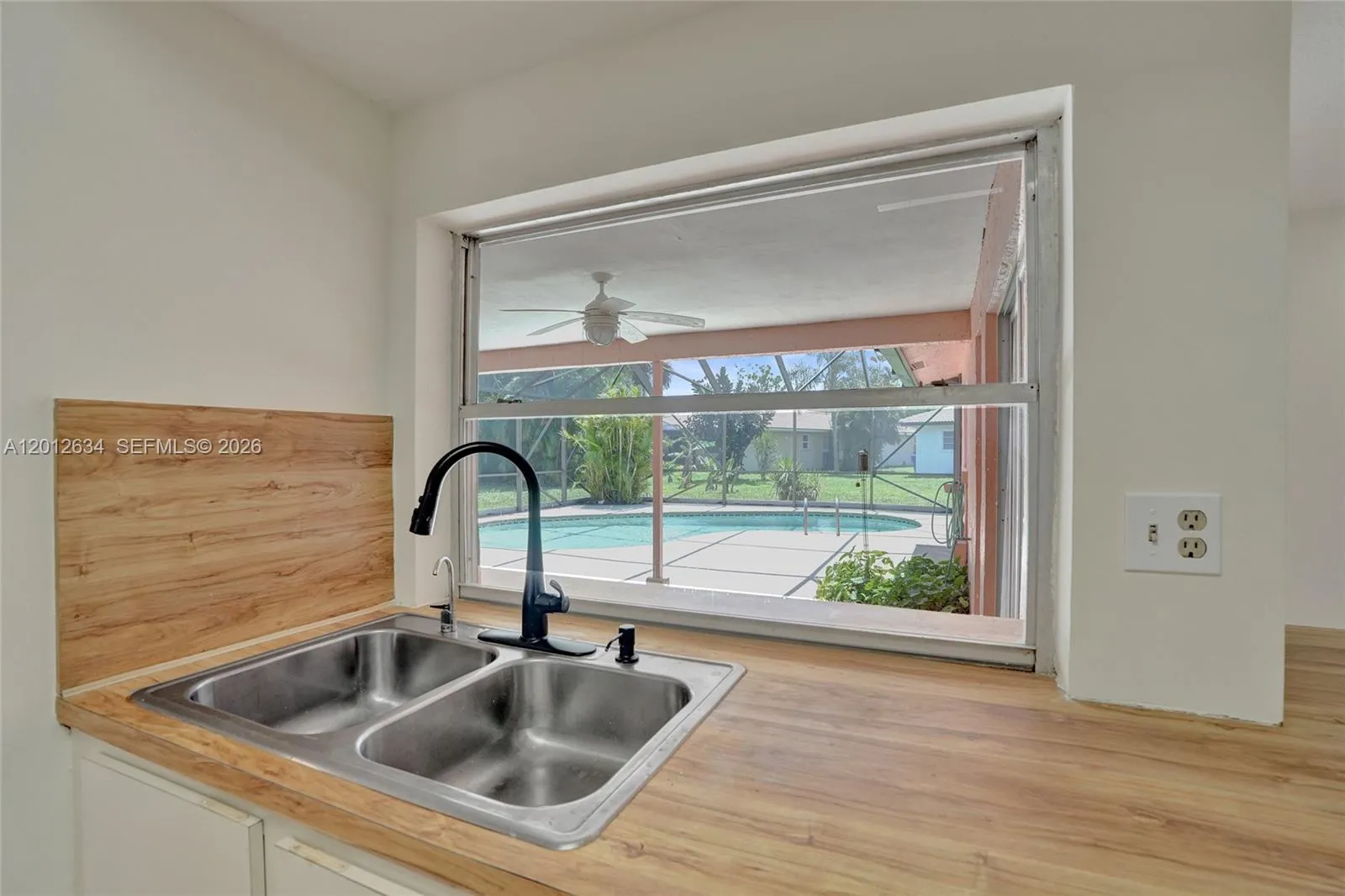 12212 Nw 31st Dr, Coral Springs, Florida 33065, Coral Springs, Florida 33065, 4 Bedrooms Bedrooms, ,2 BathroomsBathrooms,Residential,For Sale,12212 Nw 31st Dr, Coral Springs, Florida 33065,A12012634