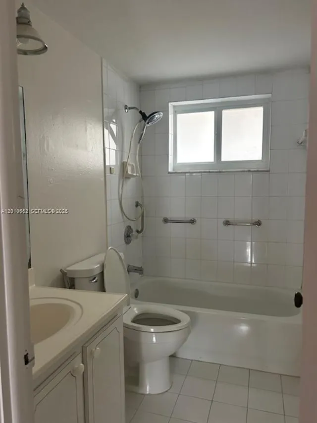 7740 Camino Real G-306, Miami, Florida 33143, Miami, Florida 33143, 1 Bedroom Bedrooms, ,1 BathroomBathrooms,Residential,For Sale,7740 Camino Real G-306, Miami, Florida 33143,A12010662