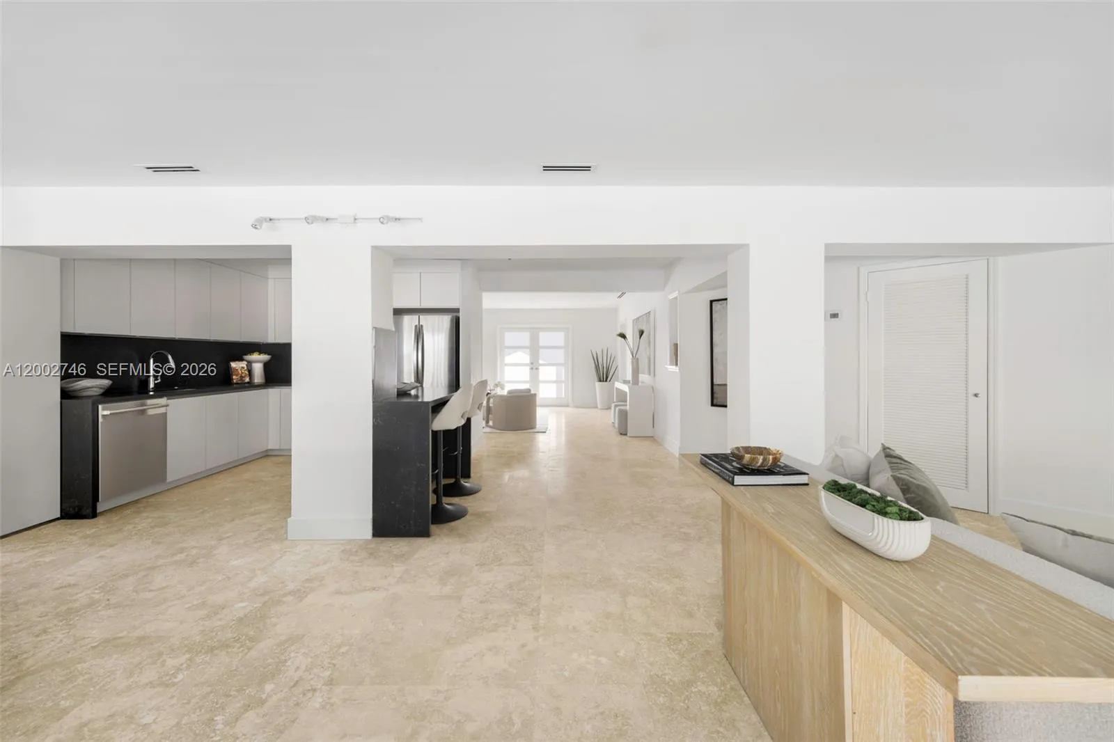 255 Ridgewood Rd, Key Biscayne, Florida 33149, Key Biscayne, Florida 33149, 4 Bedrooms Bedrooms, ,3 BathroomsBathrooms,Residential,For Sale,255 Ridgewood Rd, Key Biscayne, Florida 33149,A12002746