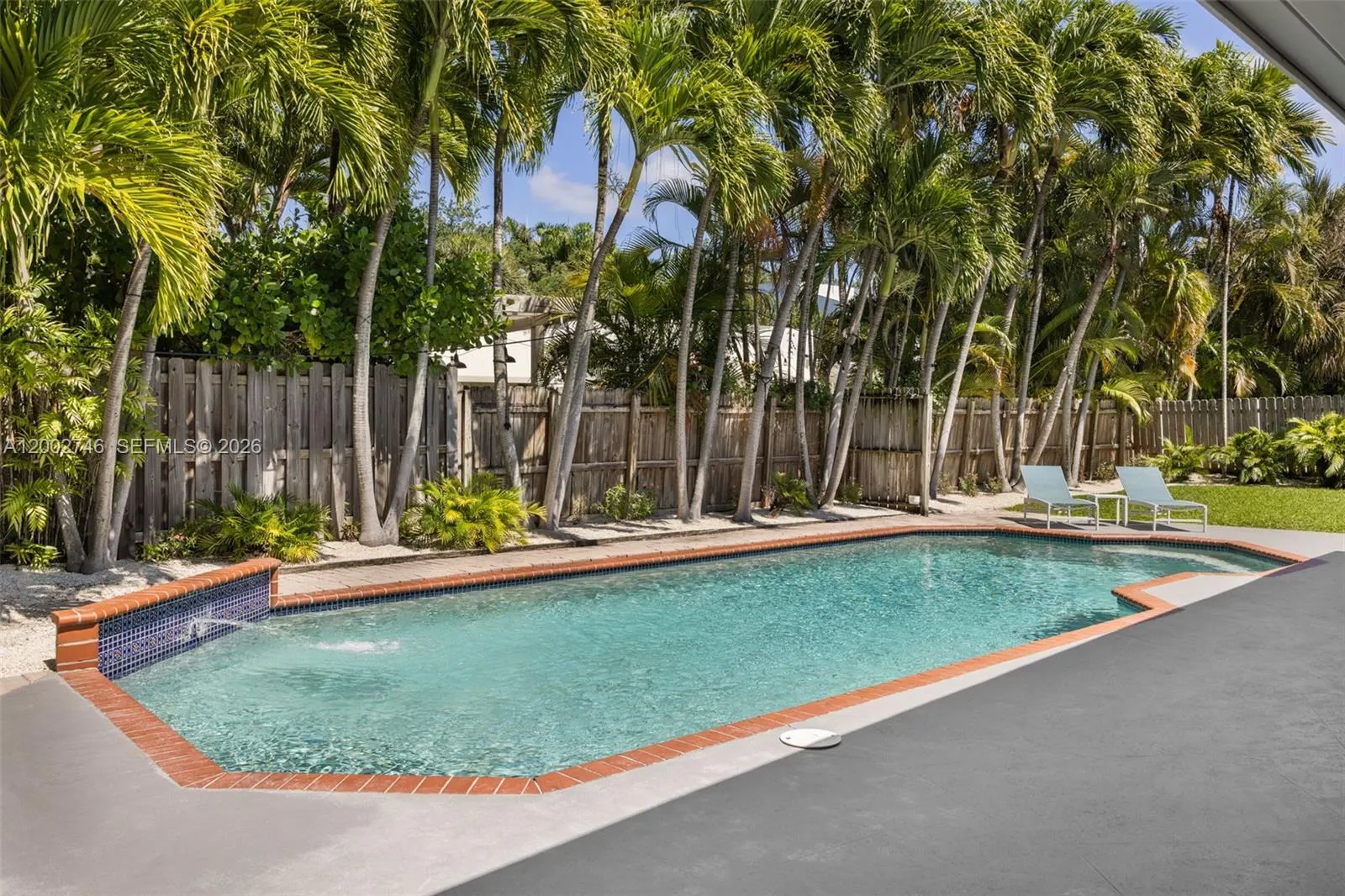 255 Ridgewood Rd, Key Biscayne, Florida 33149, Key Biscayne, Florida 33149, 4 Bedrooms Bedrooms, ,3 BathroomsBathrooms,Residential,For Sale,255 Ridgewood Rd, Key Biscayne, Florida 33149,A12002746