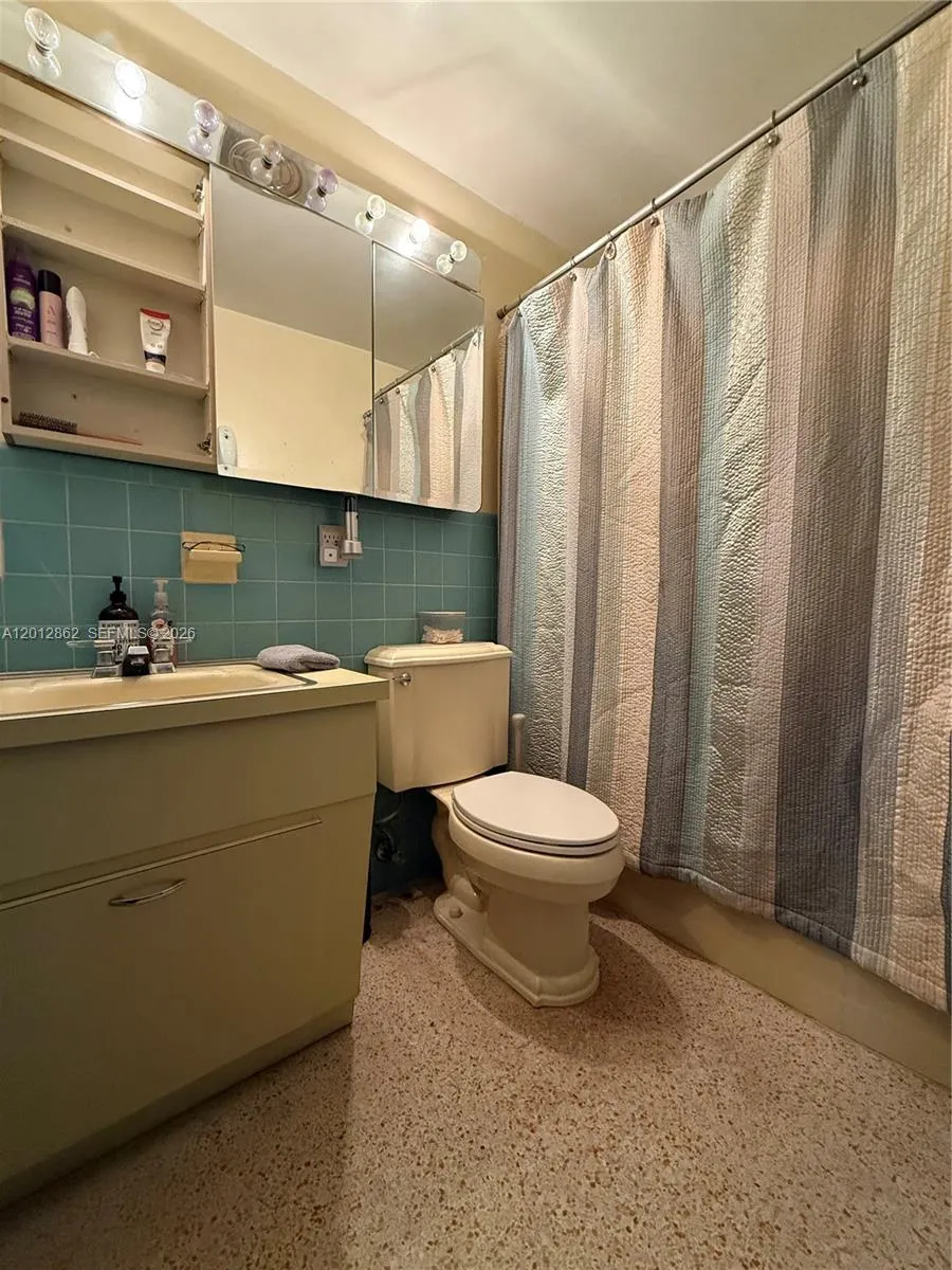 399 W 12th St, Hialeah, Florida 33010, Hialeah, Florida 33010, 3 Bedrooms Bedrooms, ,2 BathroomsBathrooms,Residential,For Sale,399 W 12th St, Hialeah, Florida 33010,A12012862