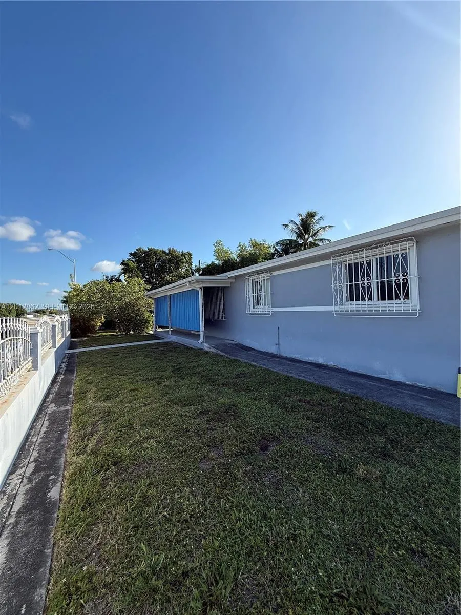 399 W 12th St, Hialeah, Florida 33010, Hialeah, Florida 33010, 3 Bedrooms Bedrooms, ,2 BathroomsBathrooms,Residential,For Sale,399 W 12th St, Hialeah, Florida 33010,A12012862