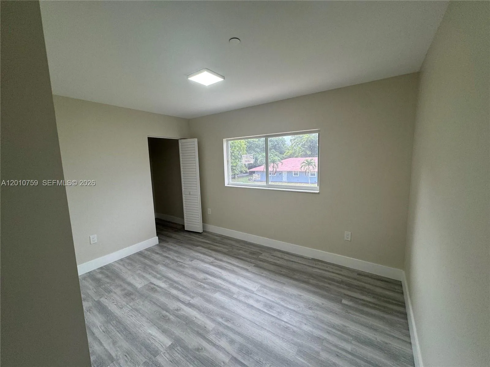 205 Nw 159th St, Miami, Florida 33169, Miami, Florida 33169, ,Residential Income,For Sale,205 Nw 159th St, Miami, Florida 33169,A12010759