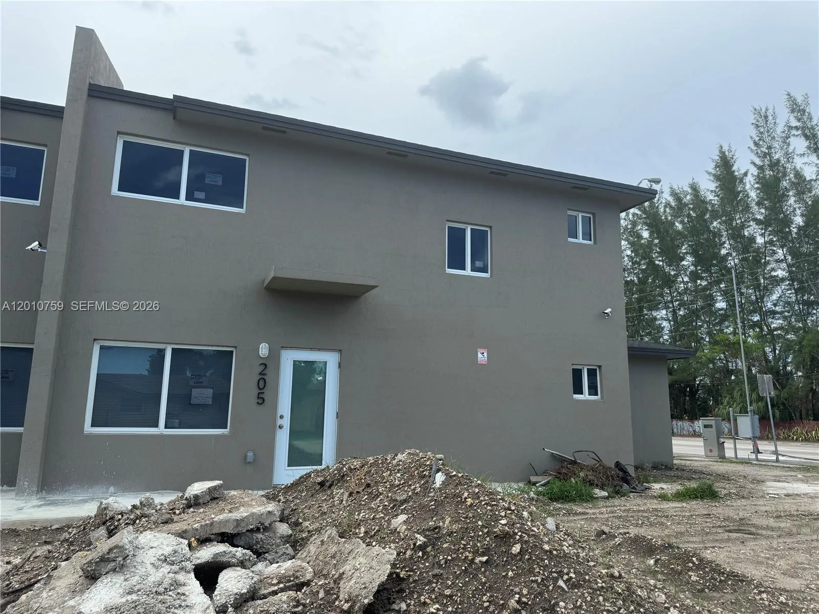 205 Nw 159th St, Miami, Florida 33169, Miami, Florida 33169, ,Residential Income,For Sale,205 Nw 159th St, Miami, Florida 33169,A12010759