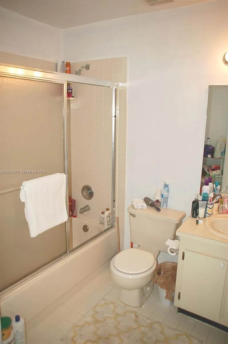 10025 Winding Lake Rd 202, Sunrise, Florida 33351, Sunrise, Florida 33351, 2 Bedrooms Bedrooms, ,2 BathroomsBathrooms,Residential Lease,For Rent,10025 Winding Lake Rd 202, Sunrise, Florida 33351,A12012870