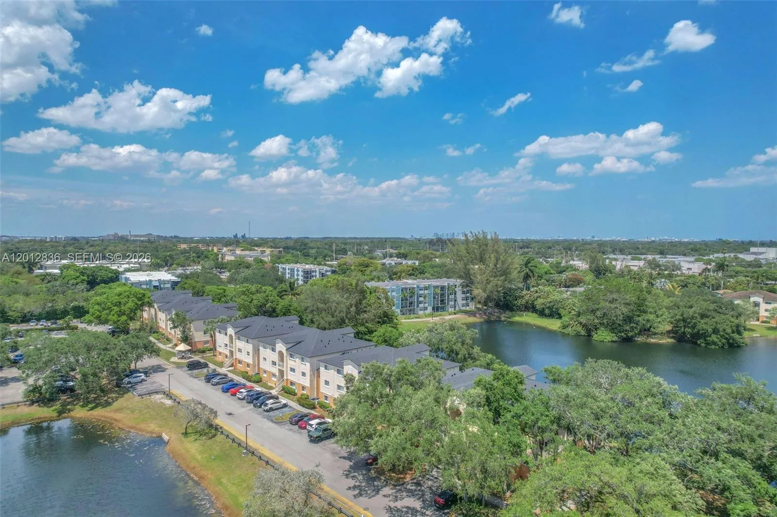 3690 N 56th Ave 903, Hollywood, Florida 33021, Hollywood, Florida 33021, 1 Bedroom Bedrooms, ,1 BathroomBathrooms,Residential,For Sale,3690 N 56th Ave 903, Hollywood, Florida 33021,A12012836