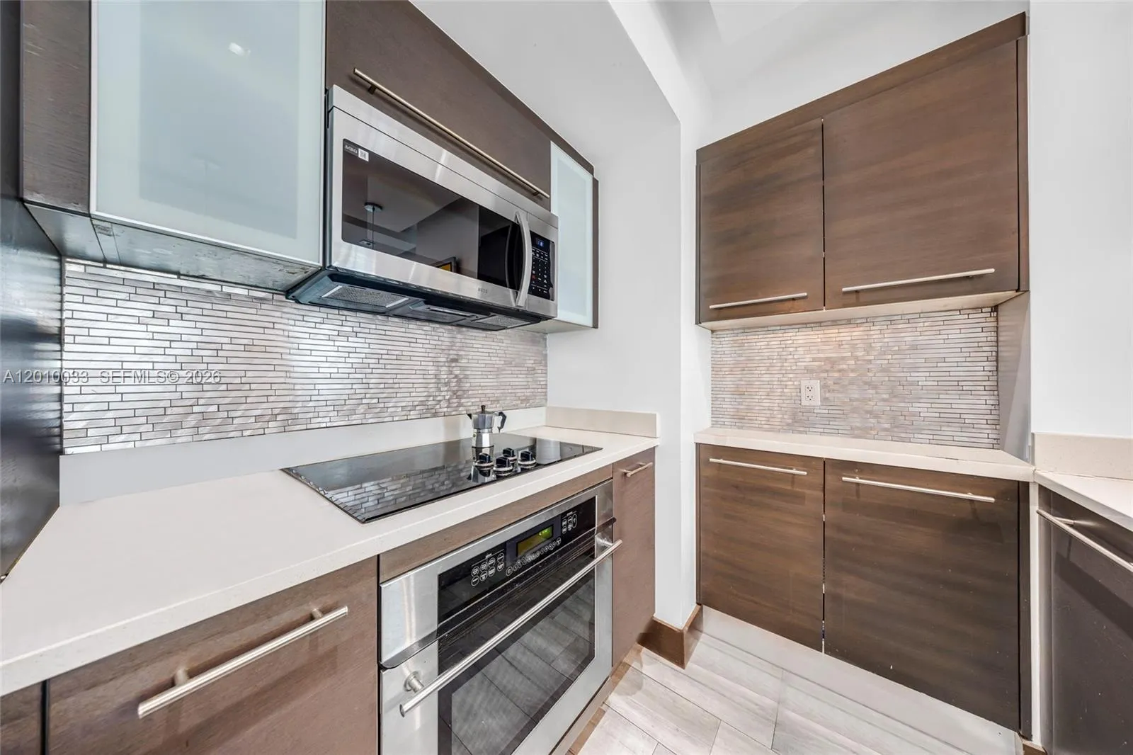 500 Brickell Ave 3707, Miami, Florida 33131, Miami, Florida 33131, 2 Bedrooms Bedrooms, ,2 BathroomsBathrooms,Residential,For Sale,500 Brickell Ave 3707, Miami, Florida 33131,A12010033