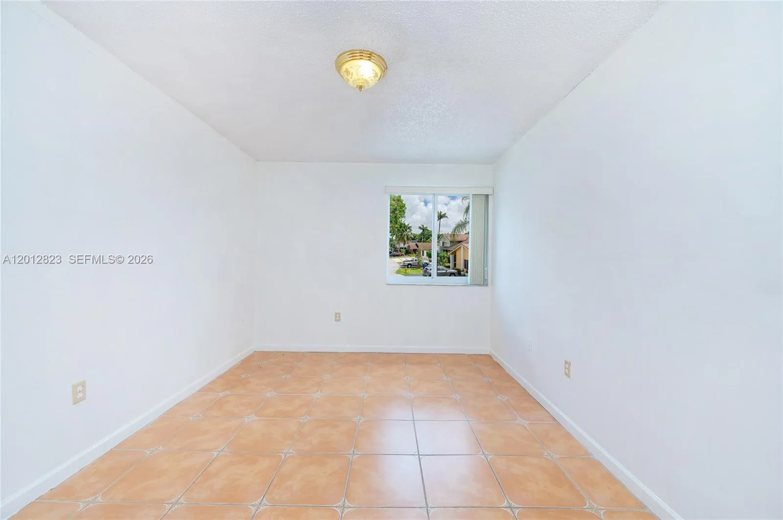 1007 Nw 106th Ave Cir, Miami, Florida 33172, Miami, Florida 33172, 4 Bedrooms Bedrooms, ,3 BathroomsBathrooms,Residential,For Sale,1007 Nw 106th Ave Cir, Miami, Florida 33172,A12012823