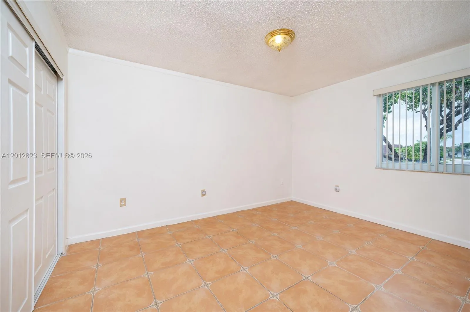 1007 Nw 106th Ave Cir, Miami, Florida 33172, Miami, Florida 33172, 4 Bedrooms Bedrooms, ,3 BathroomsBathrooms,Residential,For Sale,1007 Nw 106th Ave Cir, Miami, Florida 33172,A12012823