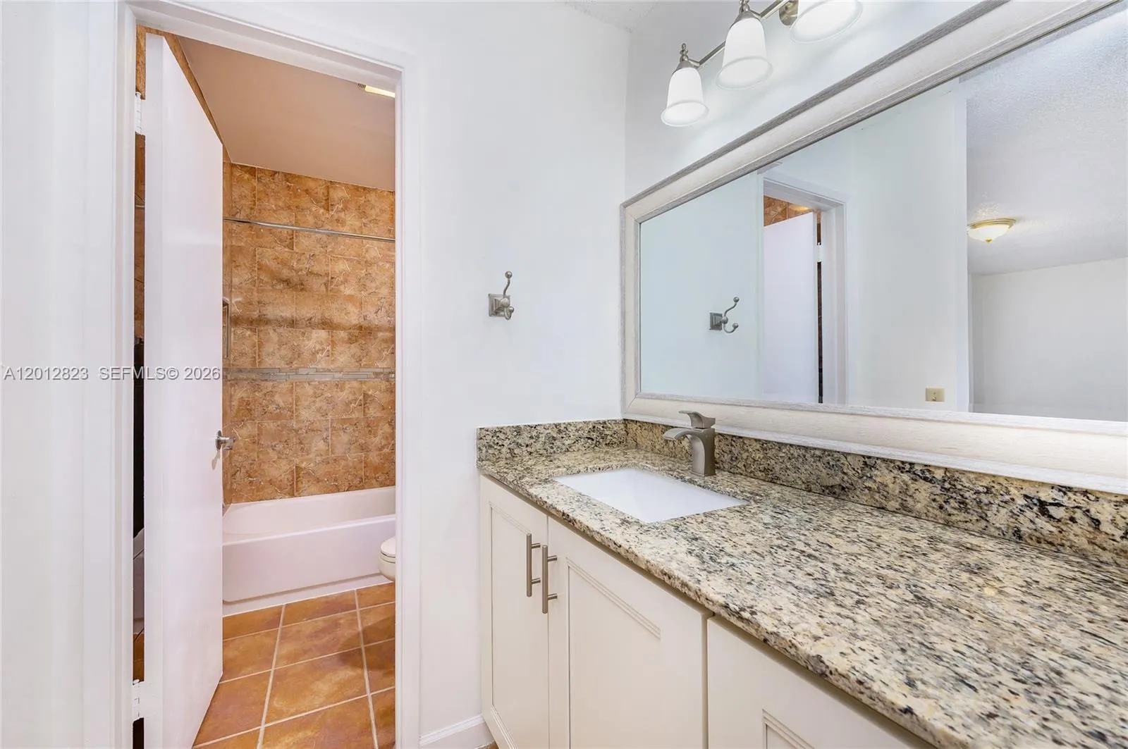 1007 Nw 106th Ave Cir, Miami, Florida 33172, Miami, Florida 33172, 4 Bedrooms Bedrooms, ,3 BathroomsBathrooms,Residential,For Sale,1007 Nw 106th Ave Cir, Miami, Florida 33172,A12012823