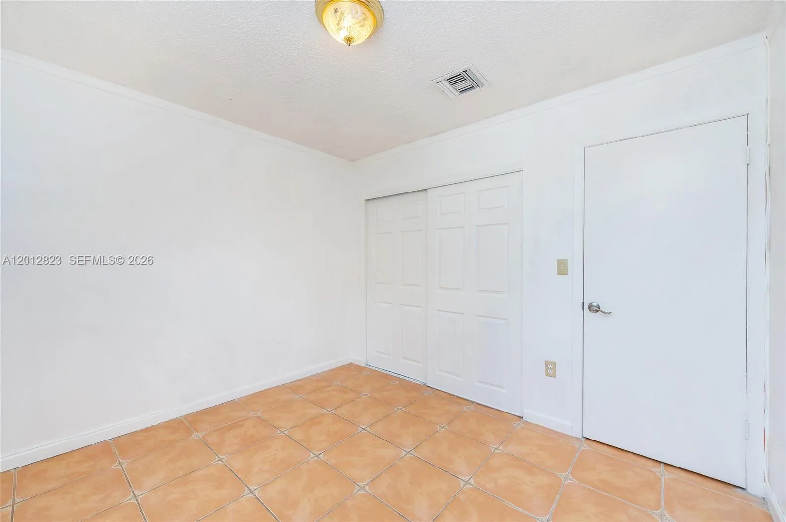 1007 Nw 106th Ave Cir, Miami, Florida 33172, Miami, Florida 33172, 4 Bedrooms Bedrooms, ,3 BathroomsBathrooms,Residential,For Sale,1007 Nw 106th Ave Cir, Miami, Florida 33172,A12012823