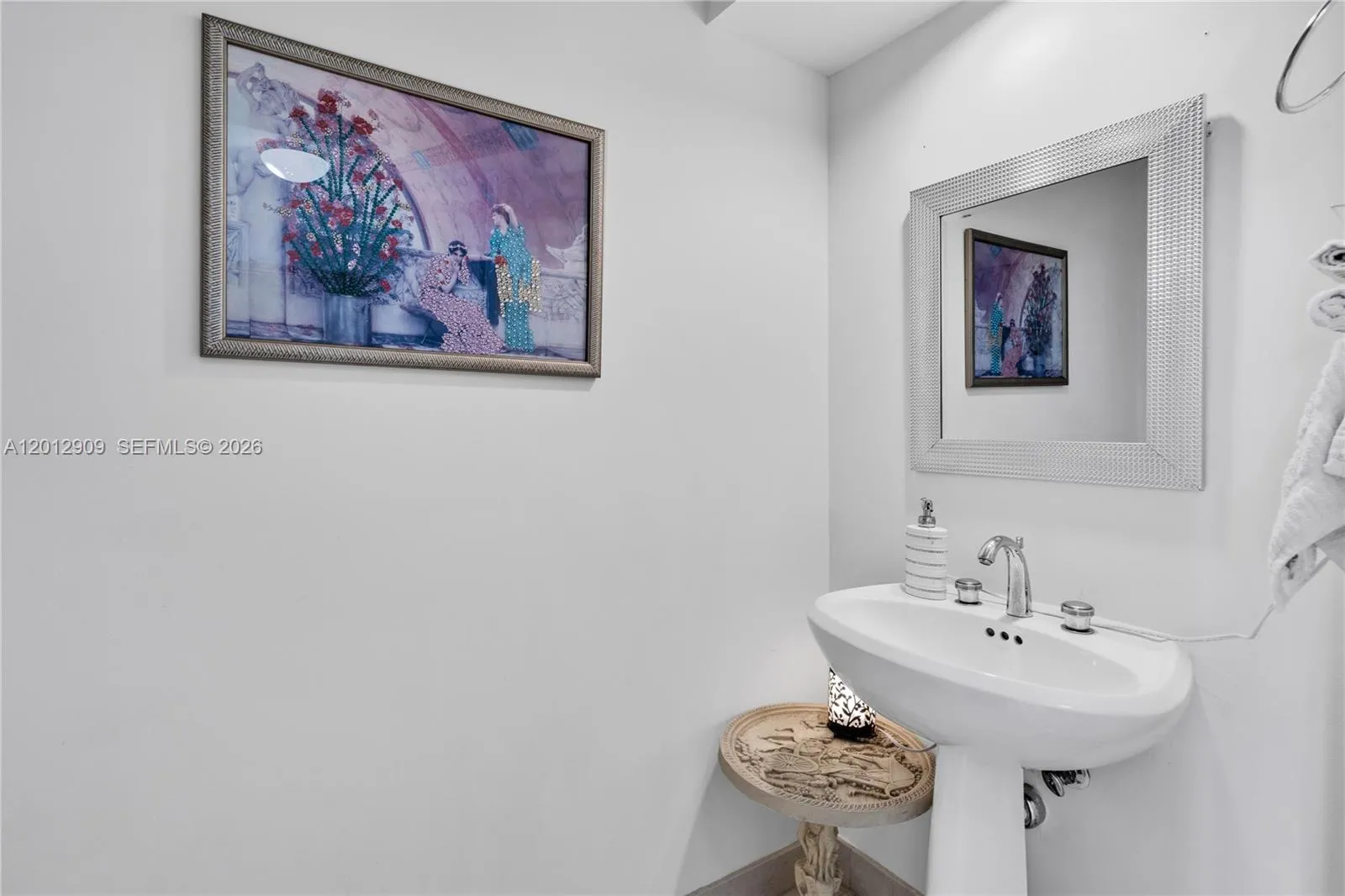 848 Brickell Key Dr 1903, Miami, Florida 33131, Miami, Florida 33131, 1 Bedroom Bedrooms, ,1 BathroomBathrooms,Residential Lease,For Rent,848 Brickell Key Dr 1903, Miami, Florida 33131,A12012909