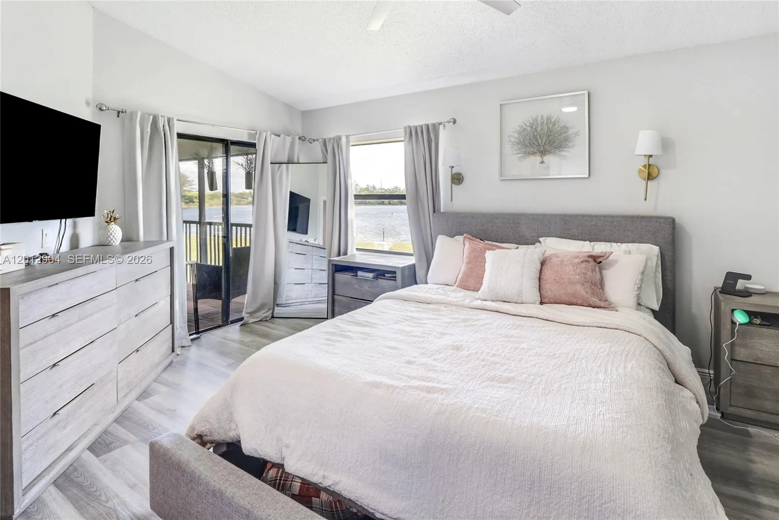 206 Lincoln Ct 206, Deerfield Beach, Florida 33442, Deerfield Beach, Florida 33442, 3 Bedrooms Bedrooms, ,2 BathroomsBathrooms,Residential Lease,For Rent,206 Lincoln Ct 206, Deerfield Beach, Florida 33442,A12012904