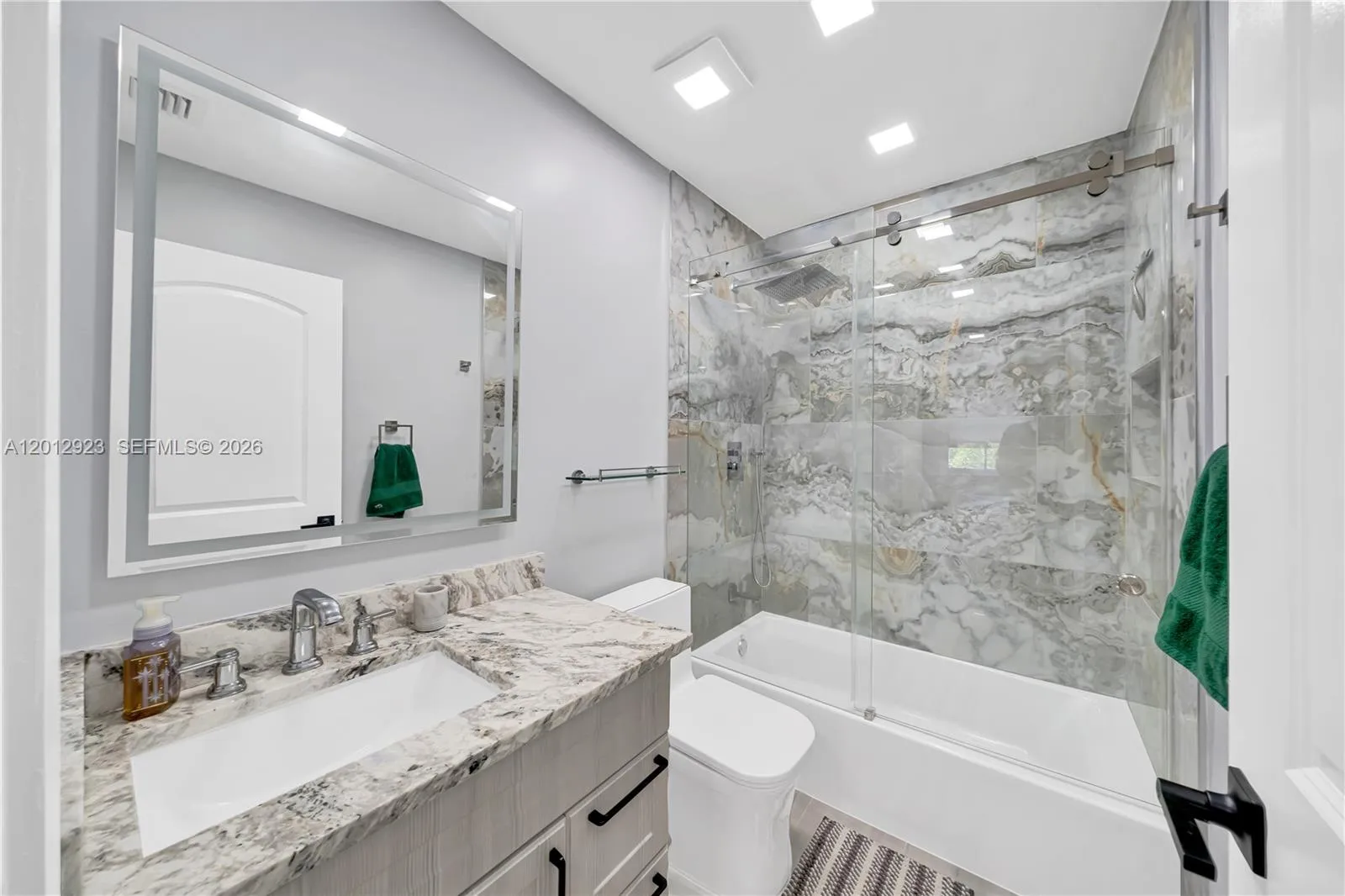 4361 Sw 160th Ave 203, Miramar, Florida 33027, Miramar, Florida 33027, 2 Bedrooms Bedrooms, ,2 BathroomsBathrooms,Residential Lease,For Rent,4361 Sw 160th Ave 203, Miramar, Florida 33027,A12012923