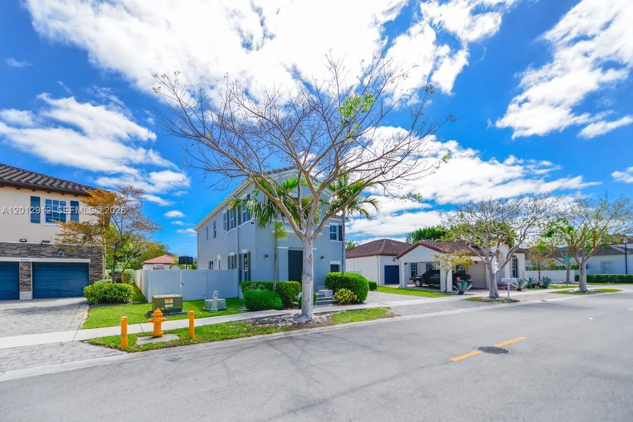 9101 Sw 169th Pl 0, Miami, Florida 33196, Miami, Florida 33196, 4 Bedrooms Bedrooms, ,3 BathroomsBathrooms,Residential Lease,For Rent,9101 Sw 169th Pl 0, Miami, Florida 33196,A12012912