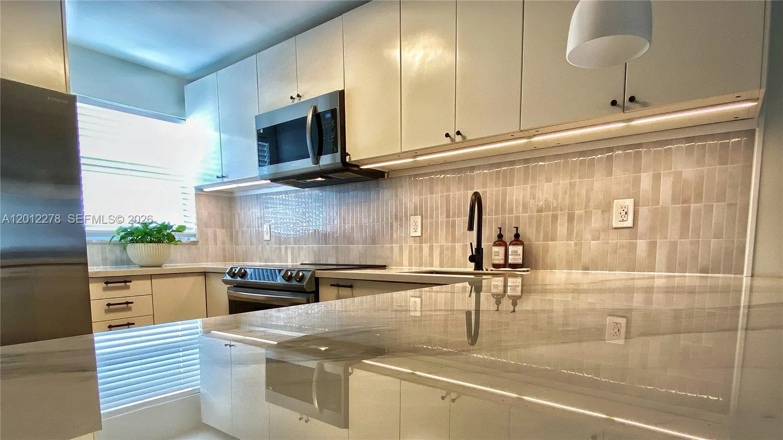 1331 Lincoln Rd 702, Miami Beach, Florida 33139, Miami Beach, Florida 33139, 2 Bedrooms Bedrooms, ,1 BathroomBathrooms,Residential,For Sale,1331 Lincoln Rd 702, Miami Beach, Florida 33139,A12012278
