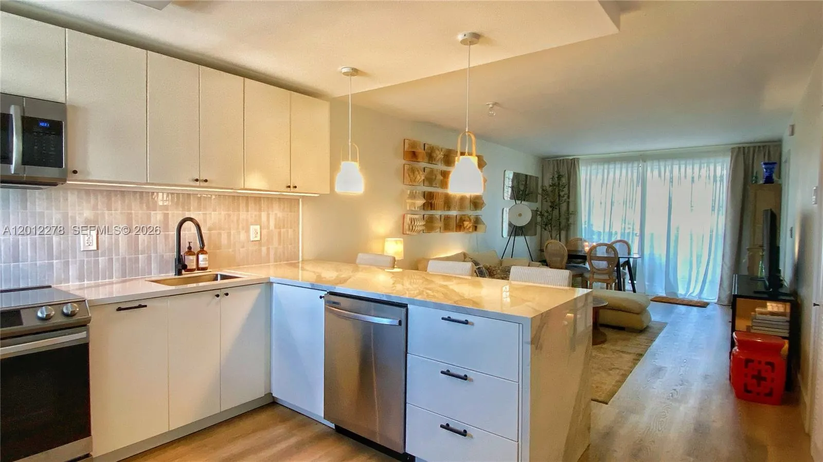 1331 Lincoln Rd 702, Miami Beach, Florida 33139, Miami Beach, Florida 33139, 2 Bedrooms Bedrooms, ,1 BathroomBathrooms,Residential,For Sale,1331 Lincoln Rd 702, Miami Beach, Florida 33139,A12012278