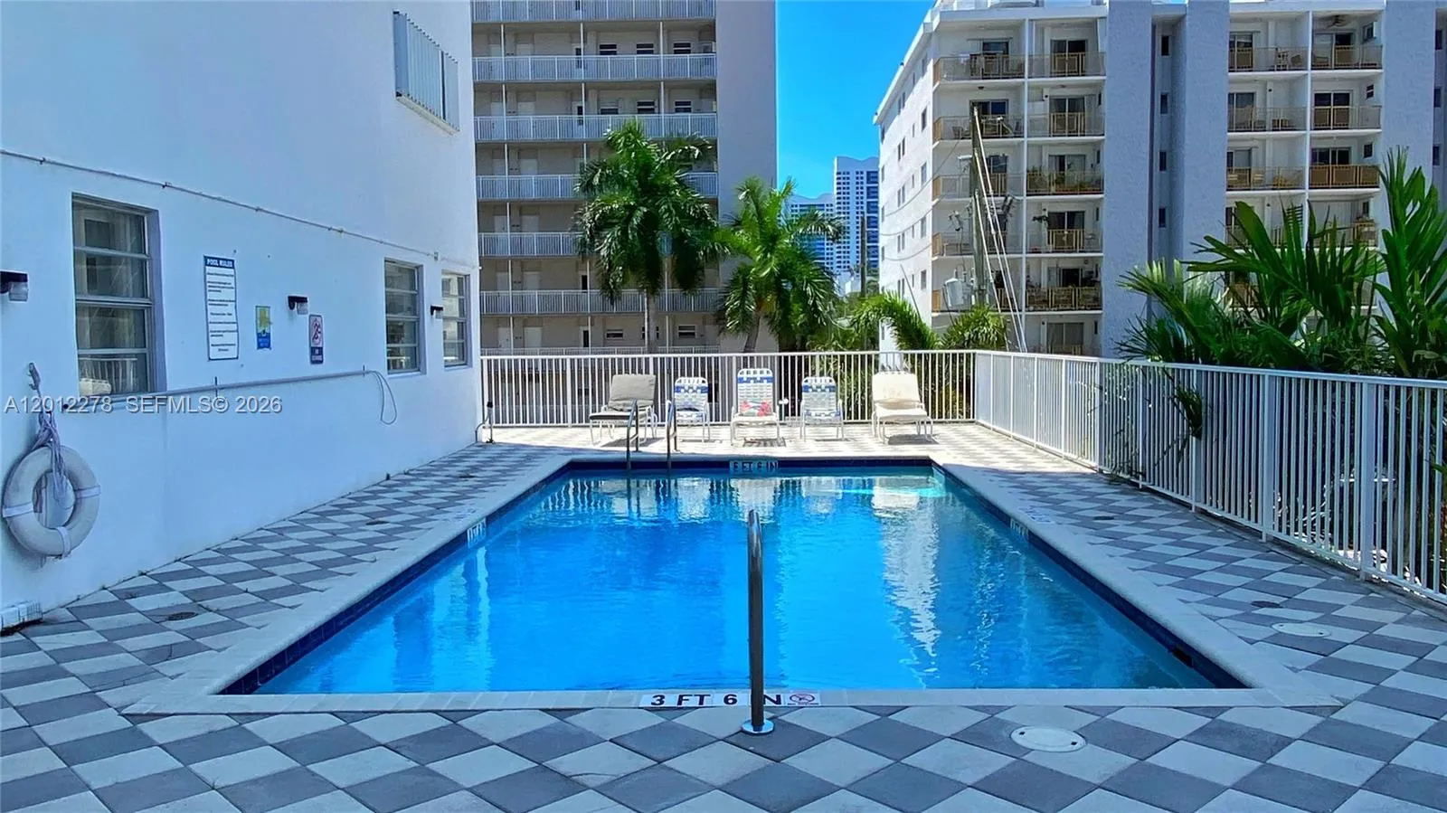 1331 Lincoln Rd 702, Miami Beach, Florida 33139, Miami Beach, Florida 33139, 2 Bedrooms Bedrooms, ,1 BathroomBathrooms,Residential,For Sale,1331 Lincoln Rd 702, Miami Beach, Florida 33139,A12012278