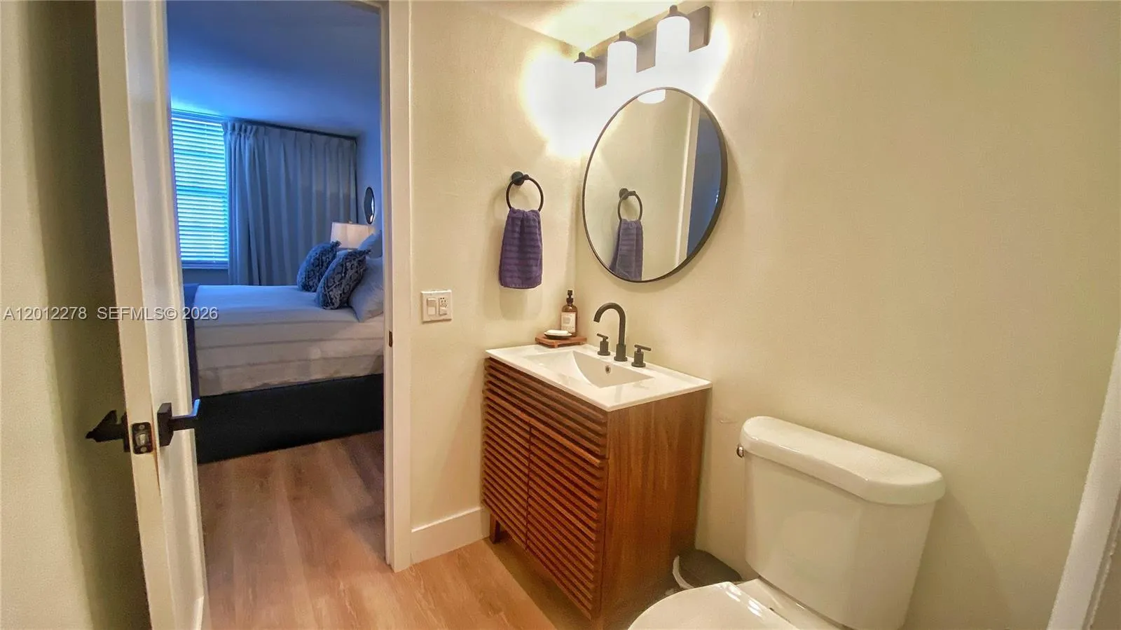 1331 Lincoln Rd 702, Miami Beach, Florida 33139, Miami Beach, Florida 33139, 2 Bedrooms Bedrooms, ,1 BathroomBathrooms,Residential,For Sale,1331 Lincoln Rd 702, Miami Beach, Florida 33139,A12012278