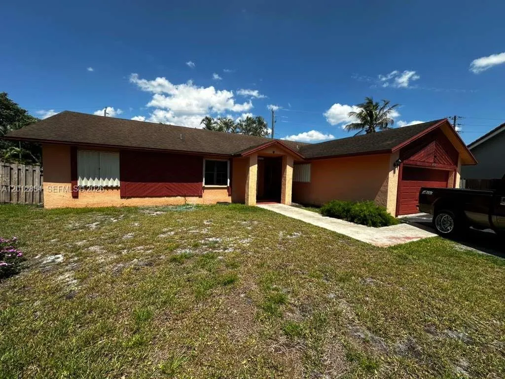 8700 Sw 56th Ct, Cooper City, Florida 33328, Cooper City, Florida 33328, 3 Bedrooms Bedrooms, ,2 BathroomsBathrooms,Residential,For Sale,8700 Sw 56th Ct, Cooper City, Florida 33328,A12012884