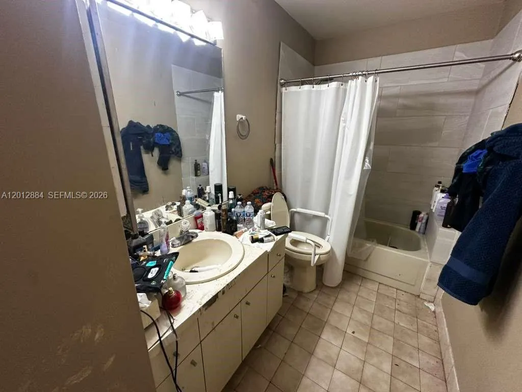 8700 Sw 56th Ct, Cooper City, Florida 33328, Cooper City, Florida 33328, 3 Bedrooms Bedrooms, ,2 BathroomsBathrooms,Residential,For Sale,8700 Sw 56th Ct, Cooper City, Florida 33328,A12012884