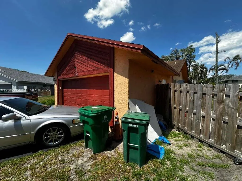 8700 Sw 56th Ct, Cooper City, Florida 33328, Cooper City, Florida 33328, 3 Bedrooms Bedrooms, ,2 BathroomsBathrooms,Residential,For Sale,8700 Sw 56th Ct, Cooper City, Florida 33328,A12012884