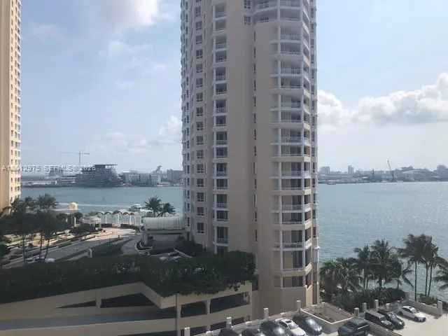 540 Brickell Key Dr 1116, Miami, Florida 33131, Miami, Florida 33131, 1 Bedroom Bedrooms, ,1 BathroomBathrooms,Residential,For Sale,540 Brickell Key Dr 1116, Miami, Florida 33131,A12012975